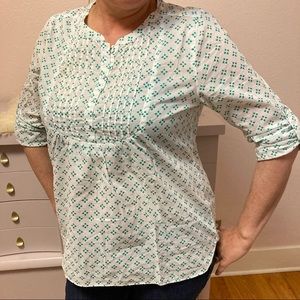 GAP White and Green Geo Floret Pattern Half Button Down Lightweight Cotton Shirt